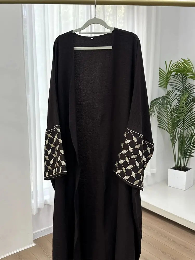 Abaya HELWA