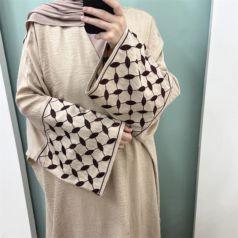 Abaya HELWA