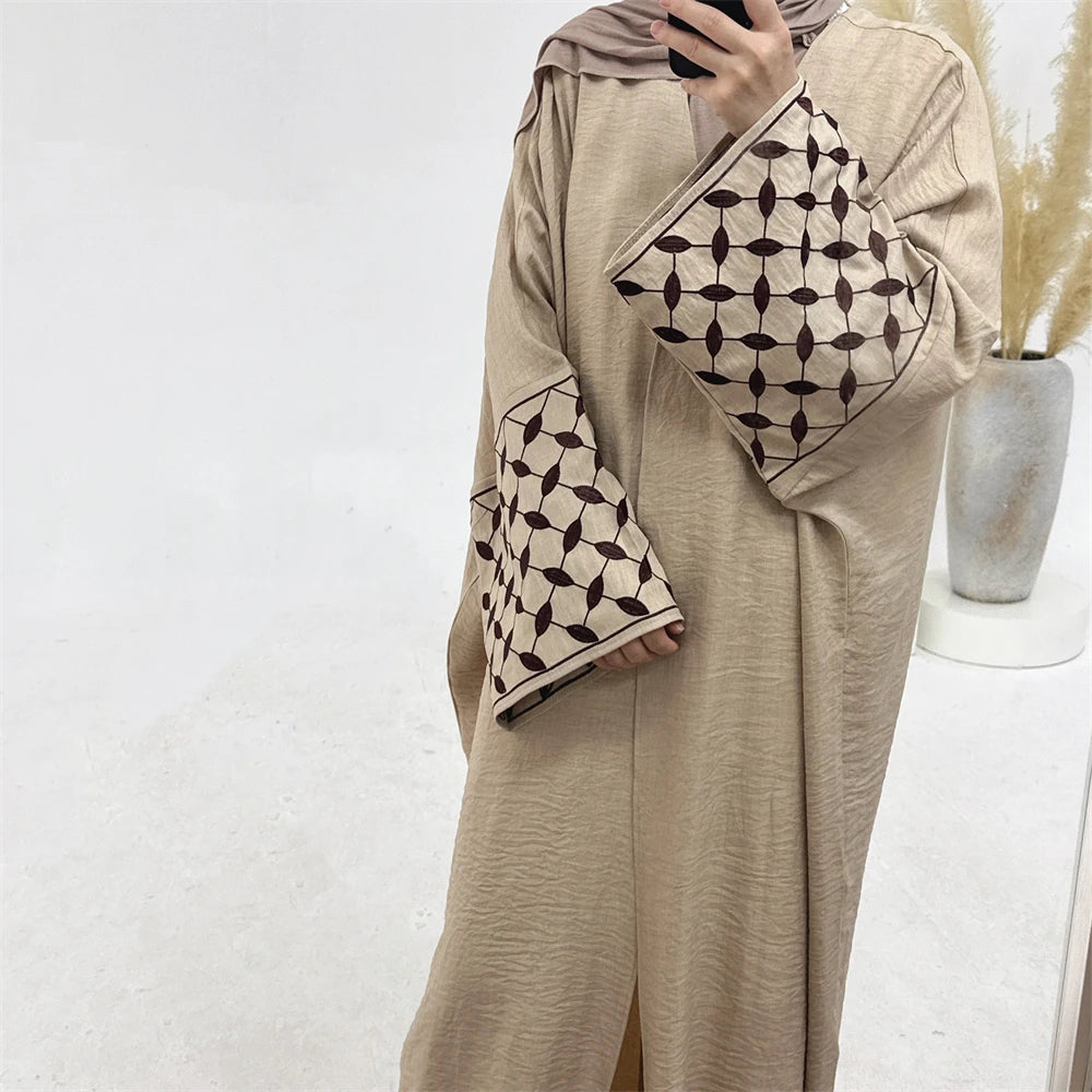Abaya HELWA
