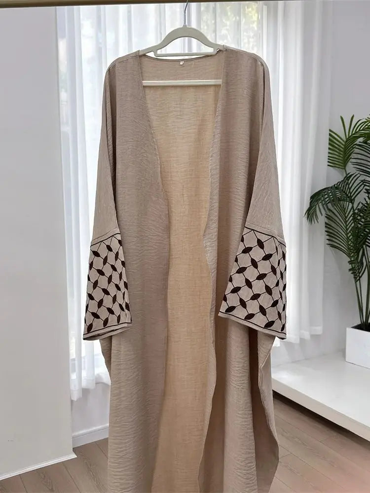 Abaya HELWA