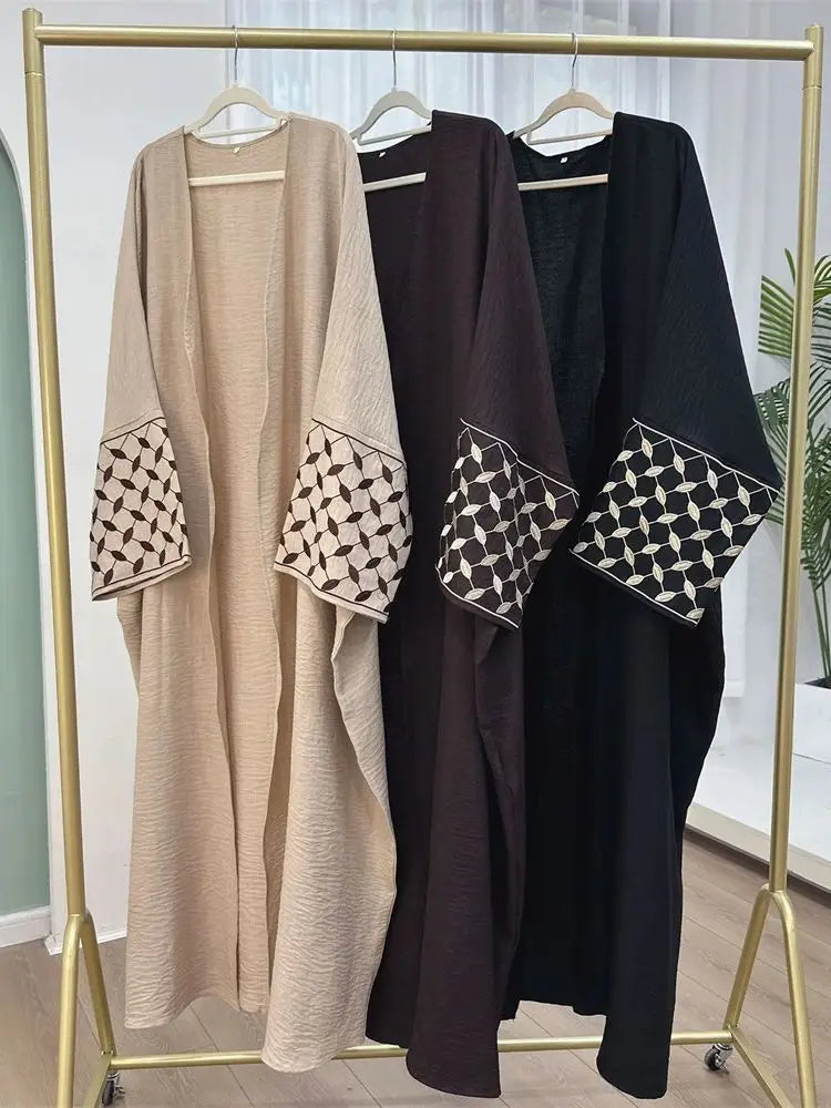 Abaya HELWA