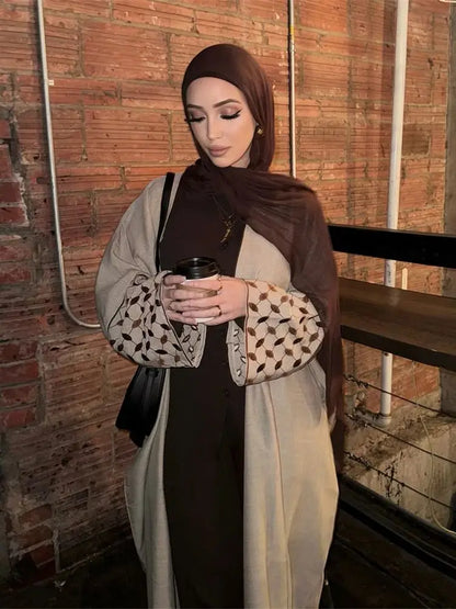 Abaya HELWA